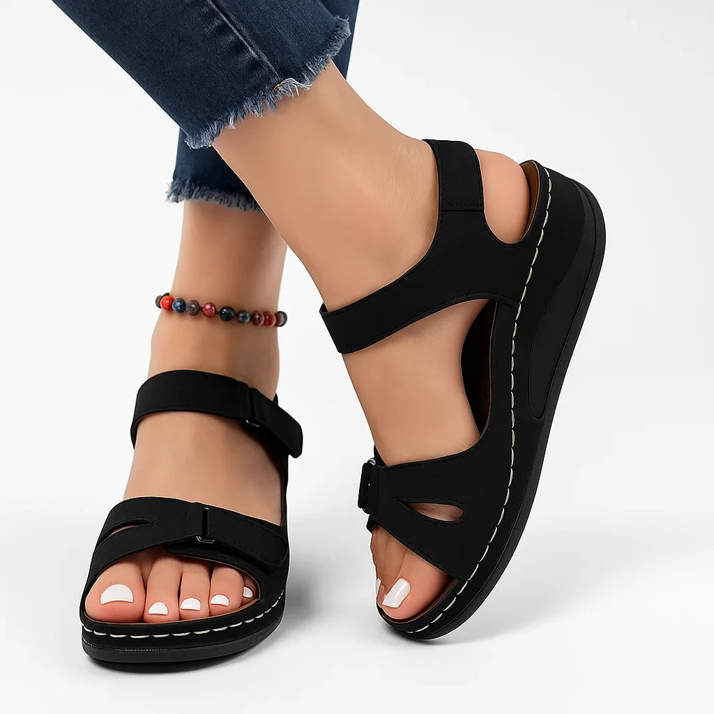 Alfreda Orthopedic Sandal • Ponty