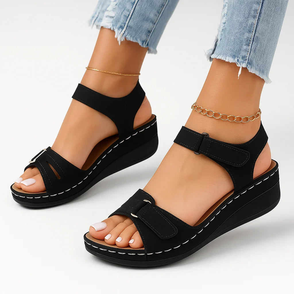 Alfreda Orthopedic Sandal • Ponty