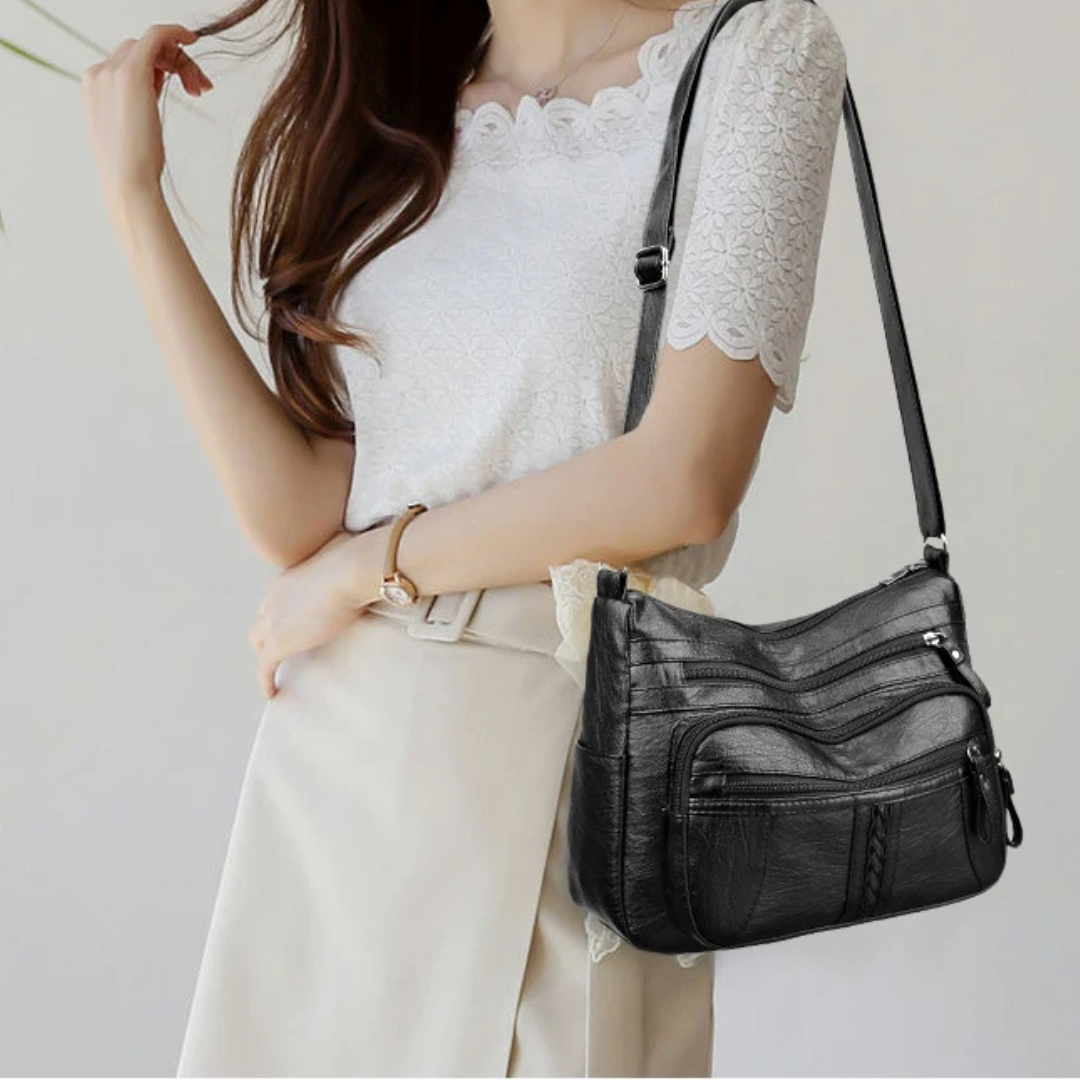 Le sac en bandoulière cuir tyni